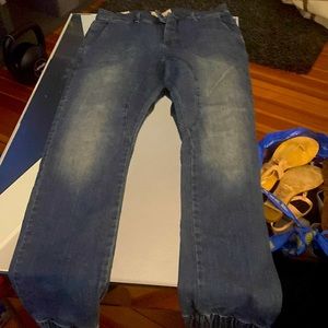 Jeans with elastic at bottom